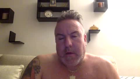 banana5289 online show from March 8, 9:39 am