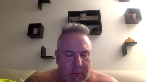 banana5289 online show from September 10, 11:27 pm