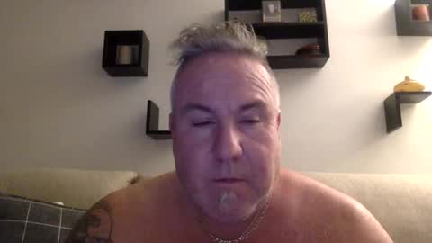 banana5289 online show from December 2, 8:04 pm