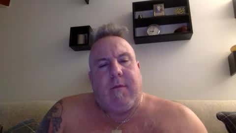 Snapshot of banana5289 chatting on February 10, 8:13 pm banana5289 online show from February 10, 8:13 pm