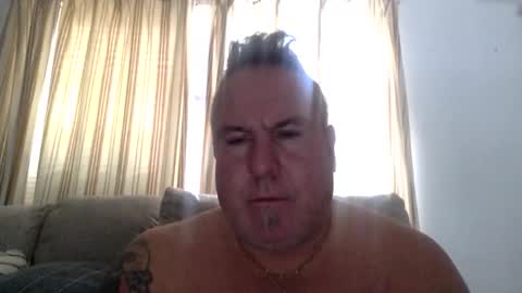 Snapshot of banana5289 chatting on February 25, 2:37 pm banana5289 online show from February 25, 2:37 pm