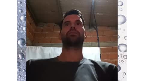 Snapshot of banana_argen_15 chatting on December 16, 1:31 am Ezequiel online show from December 16, 1:31 am