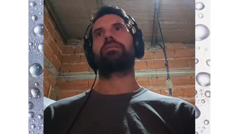 Snapshot of banana_argen_15 chatting on January 3, 11:44 pm Ezequiel online show from January 3, 11:44 pm
