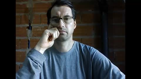 Ezequiel online show from January 18, 10:02 pm