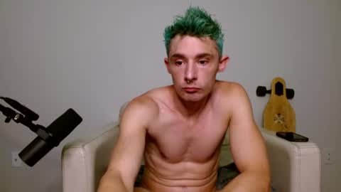 bananacurvesleft online show from July 18, 1:32 am