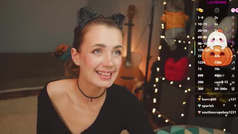 Ellen and  online show from November 1, 7:38 pm