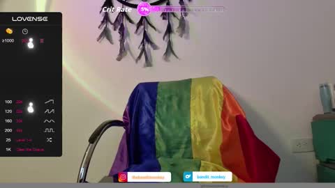 V E R O N I C A online show from October 11, 5:28 am