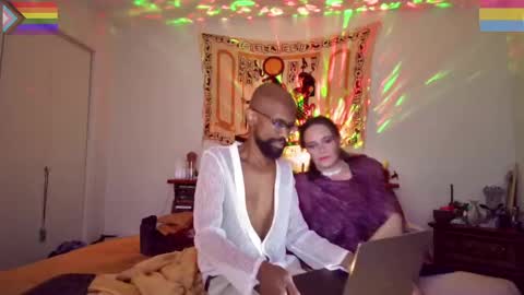 Bando Husbando online show from December 10, 1:32 am