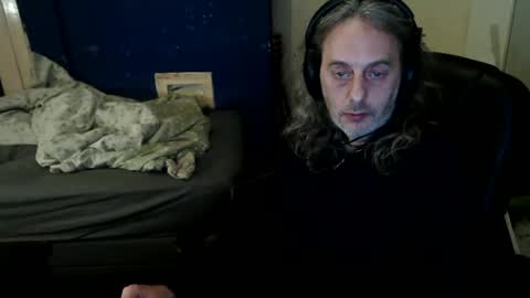 Snapshot of bangintoleather chatting on May 18, 2:07 am bangintoleather online show from May 18, 2:07 am