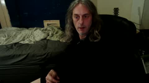 Snapshot of bangintoleather chatting on May 21, 1:56 am bangintoleather online show from May 21, 1:56 am