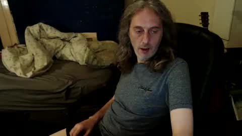 Snapshot of bangintoleather chatting on May 26, 2:07 am bangintoleather online show from May 26, 2:07 am