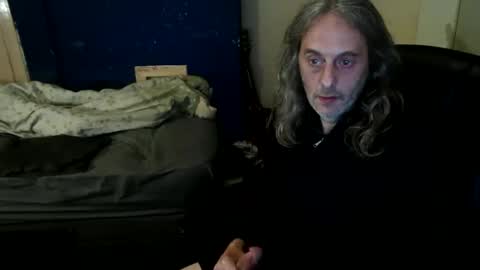 Snapshot of bangintoleather chatting on June 5, 2:29 am bangintoleather online show from June 5, 2:29 am