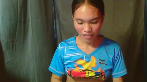 Snapshot of baninay810654 chatting on March 2, 5:08 am baninay810654 online show from March 2, 5:08 am