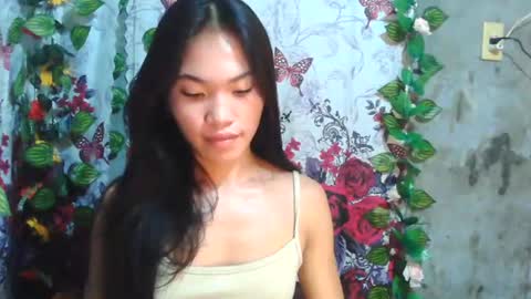 baninay810654 online show from July 16, 11:11 pm