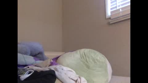 Snapshot of bansam1738 chatting on May 13, 4:37 pm bansam1738 online show from May 13, 4:37 pm