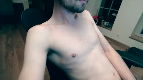 Snapshot of banzal chatting on December 6, 7:01 pm banzak online show from December 6, 7:01 pm