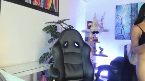 Gabi  online show from December 18, 11:49 am