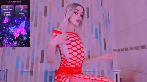 Barbara Blossom online show from April 18, 11:03 am