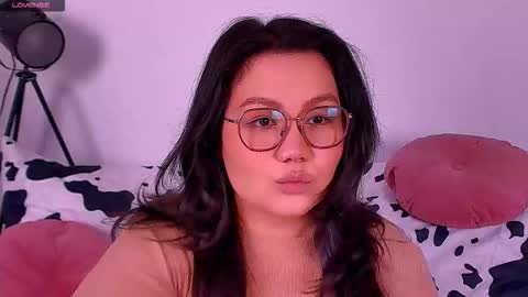 Barbie Kim online show from October 10, 5:56 pm