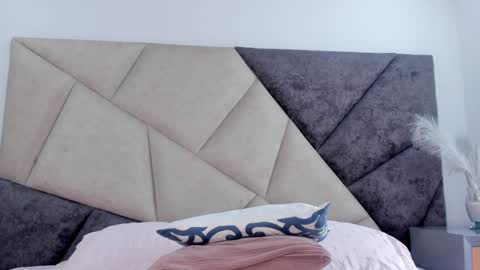 Snapshot of barbaraknox_ chatting on December 23, 2:50 pm Barbara online show from December 23, 2:50 pm