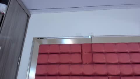 Snapshot of barbaraknox_ chatting on January 14, 3:15 pm Barbara online show from January 14, 3:15 pm