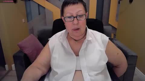 barbaraturners online show from December 12, 5:10 am