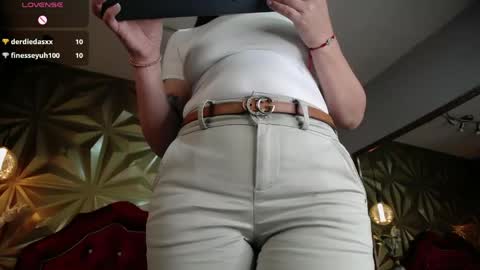 Snapshot of barbaratyleer chatting on May 11, 3:07 pm BARBARA online show from May 11, 3:07 pm