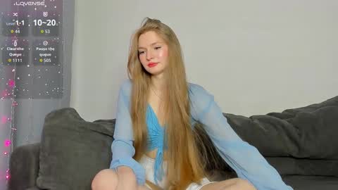 Kendall online show from February 19, 10:28 pm