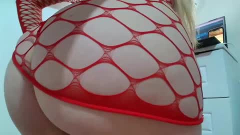 Barbi Bentley online show from February 17, 7:47 am