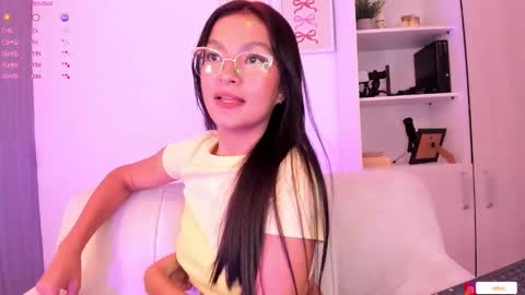 Snapshot of barbie_brunette3 chatting on October 13, 3:17 am  independet model online show from October 13, 3:17 am