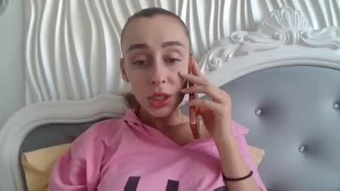 Snapshot of barbie_giirls_ chatting on May 24, 11:04 am Kate online show from May 24, 11:04 am