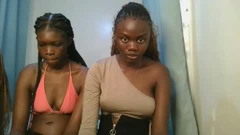 queen online show from October 29, 10:50 am