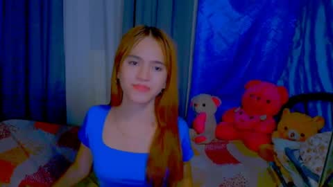 Snapshot of barbieee_hot chatting on May 18, 10:54 am Barbie online show from May 18, 10:54 am