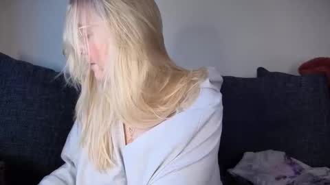 barbiegirl966 online show from November 2, 10:06 am