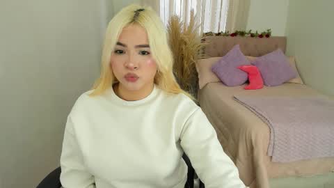 Snapshot of barbiehannab chatting on February 21, 7:04 pm barbiehannab online show from February 21, 7:04 pm