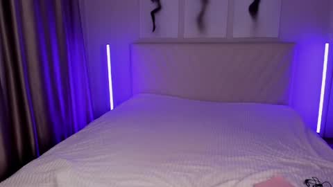 Snapshot of barbielina_ chatting on May 20, 8:26 pm Emma online show from May 20, 8:26 pm