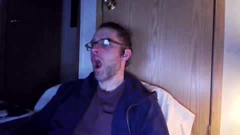 barebearstudio online show from March 18, 6:38 am