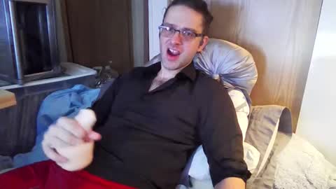 barebearstudio online show from March 20, 4:12 pm