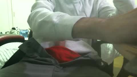 Snapshot of baronminuit69 chatting on May 28, 10:34 am baronminuit69 online show from May 28, 10:34 am