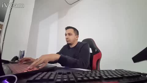 Snapshot of baros741 chatting on March 22, 7:06 pm baros741 online show from March 22, 7:06 pm