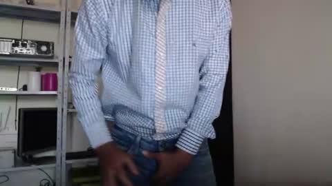 Snapshot of barryallen_27 chatting on June 27, 12:10 pm Barry online show from June 27, 12:10 pm