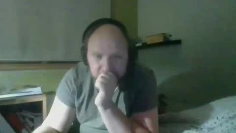 bart_poland online show from November 8, 11:58 pm