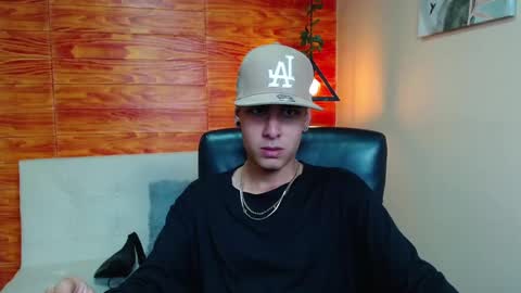 Bastian online show from December 31, 7:53 am