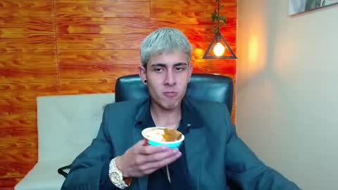 Bastian online show from January 5, 5:20 pm