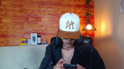 Bastian online show from February 14, 5:30 am