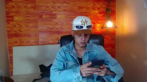 Bastian online show from February 19, 3:06 am