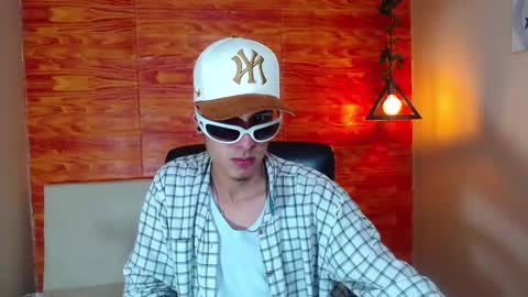 Bastian online show from February 21, 3:12 am