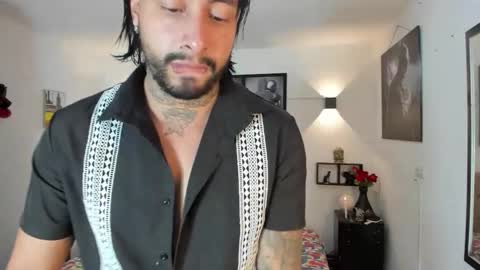 bastian_jones1 online show from October 27, 10:47 pm