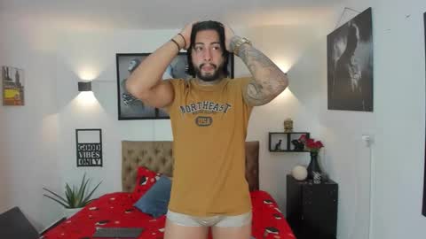 bastian_jones1 online show from November 3, 11:59 pm