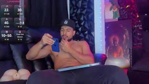 Snapshot of bastian_ruiz chatting on October 5, 11:57 pm bastian online show from October 5, 11:57 pm